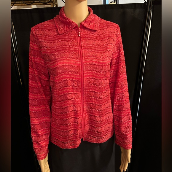 Draper’s & Damon’s petites zip up top (red w/sequins) Sz PM - Picture 2 of 10
